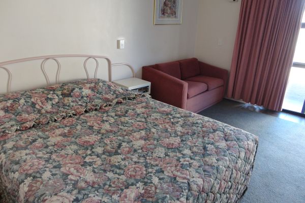 SilverOaks Inn Silverpoint (Mangere)